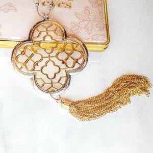 LA3accessories Clover Filigree Tassel Necklace